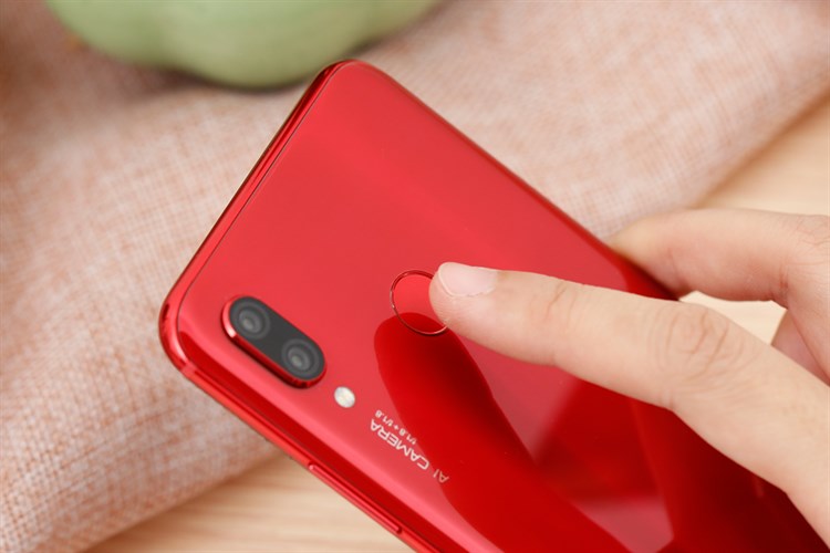 Điện thoại Huawei Nova 3