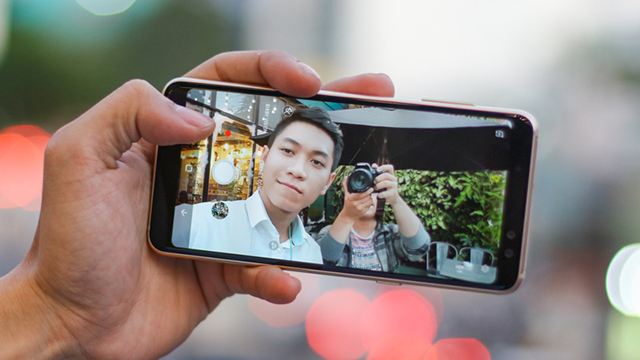 Camera selfie điện thoại Samsung Galaxy A8 (2018)