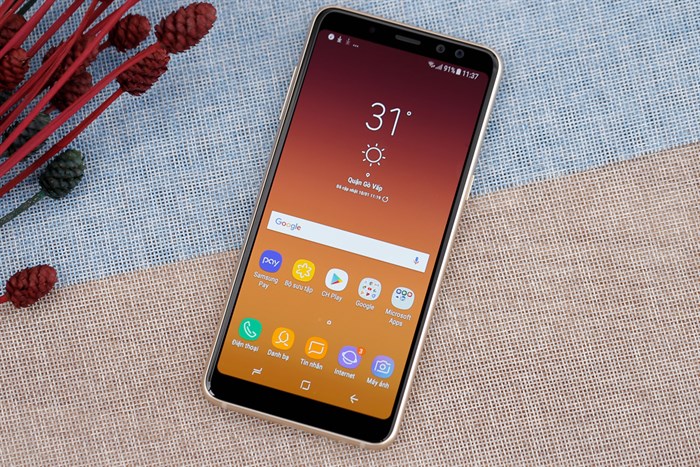 Điện thoại Samsung Galaxy A8 (2018)