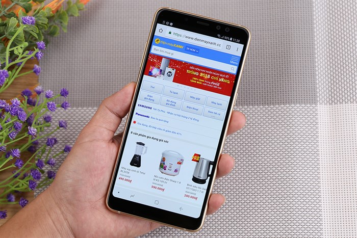 Điện thoại Samsung Galaxy A8+ (2018)