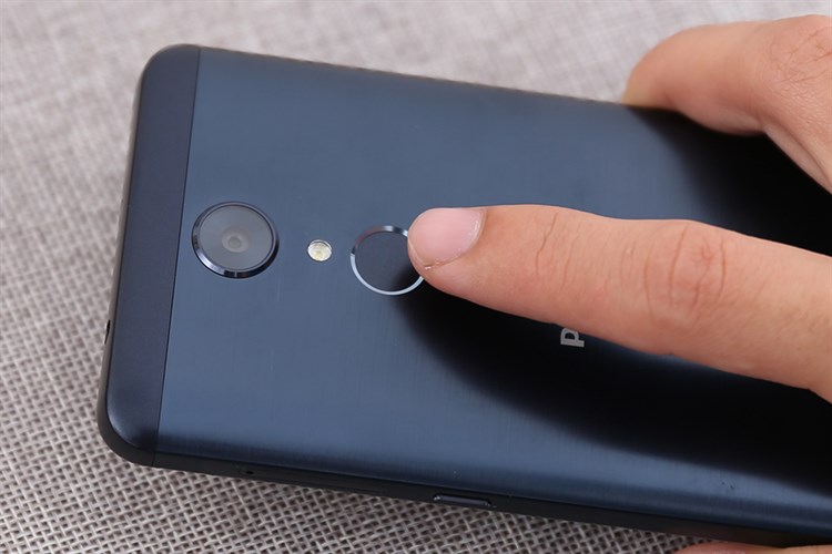 Điện thoại Philips S329 Màu Đen