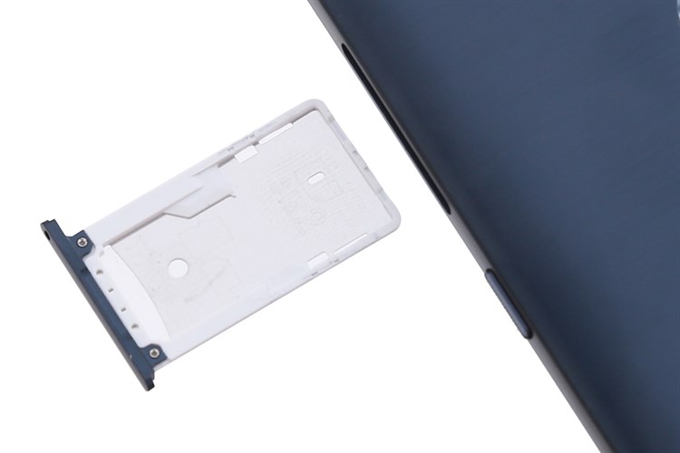 Điện thoại Philips S329 Màu Đen