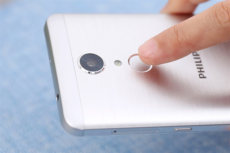 Điện thoại Philips S329 Màu Bạc