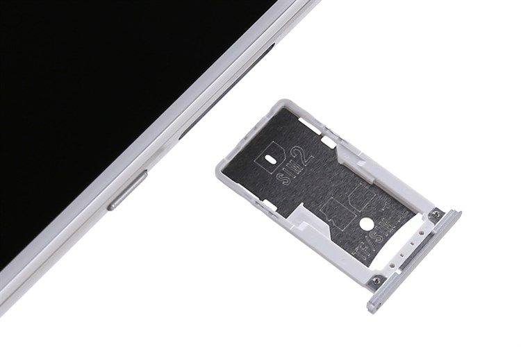 Điện thoại Philips S329 Màu Bạc