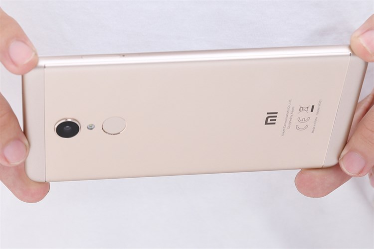 Điện thoại Xiaomi Redmi 5 Màu Vàng