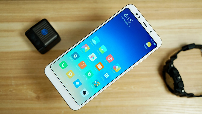 Thiết kế điện thoại Xiaomi Redmi 5 Plus
