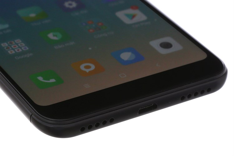 Điện thoại Xiaomi Redmi 5 Plus 4GB Màu Đen