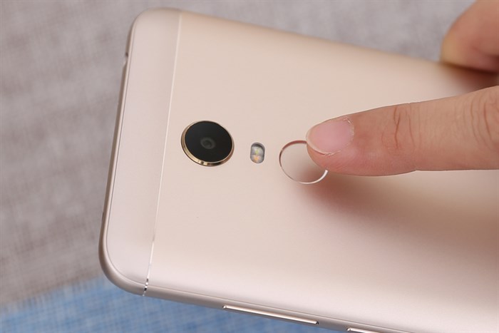 Điện thoại Xiaomi Redmi 5 Plus Màu Vàng