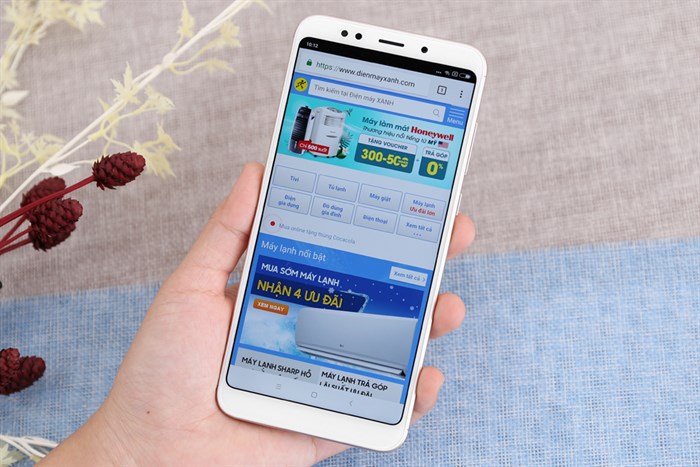 Điện thoại Xiaomi Redmi 5 Plus Màu Vàng