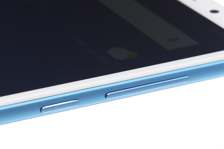 Điện thoại Xiaomi Redmi 5 Plus 4GB Màu Xanh Dương