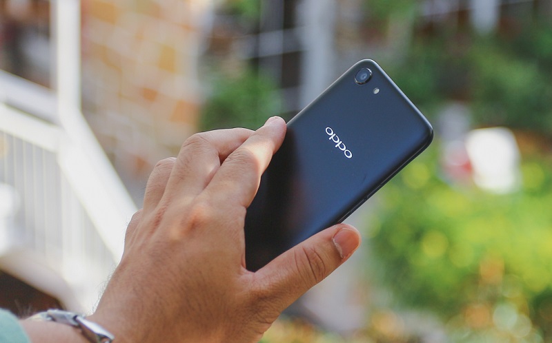 OPPO A83