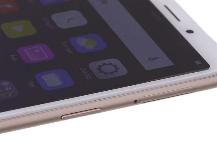 Điện thoại OPPO A83