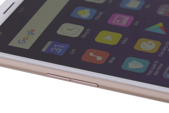 Điện thoại OPPO A83