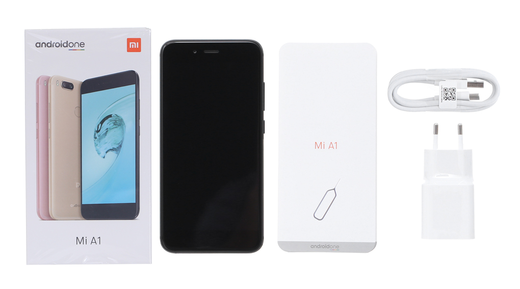 Bộ sản phẩm gồm: Hộp, Sách hướng dẫn, Cáp, Cây lấy sim