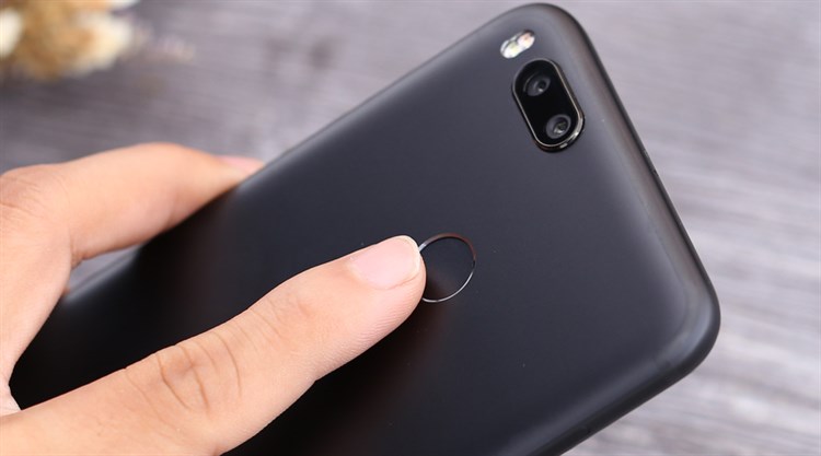 Điện thoại Xiaomi Mi A1 32GB Màu Đen