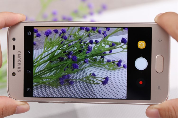 Điện thoại Samsung Galaxy J2 Pro (2018)