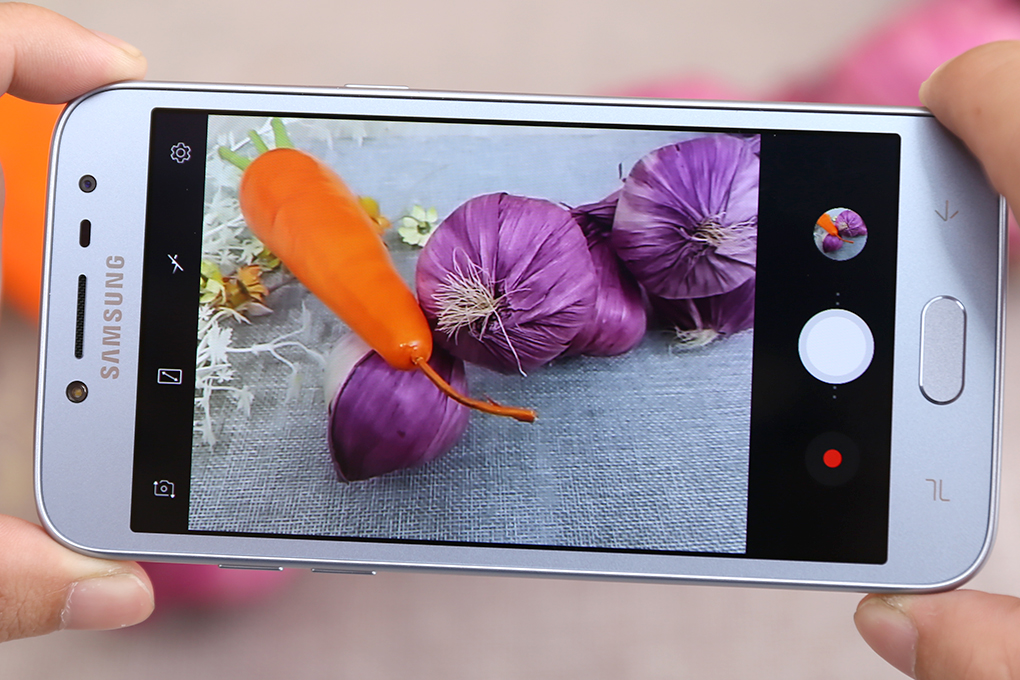 Điện thoại Samsung Galaxy J2 Pro (2018)