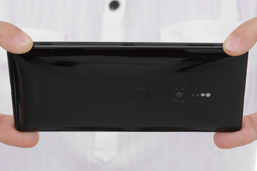 Điện thoại Sony Xperia XZ2