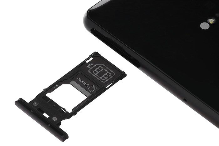 Điện thoại Sony Xperia XZ2