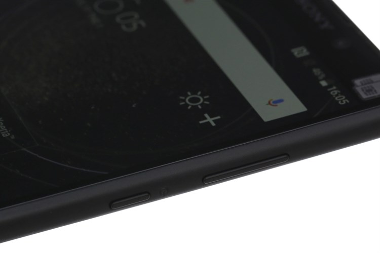 Điện thoại Sony Xperia L2