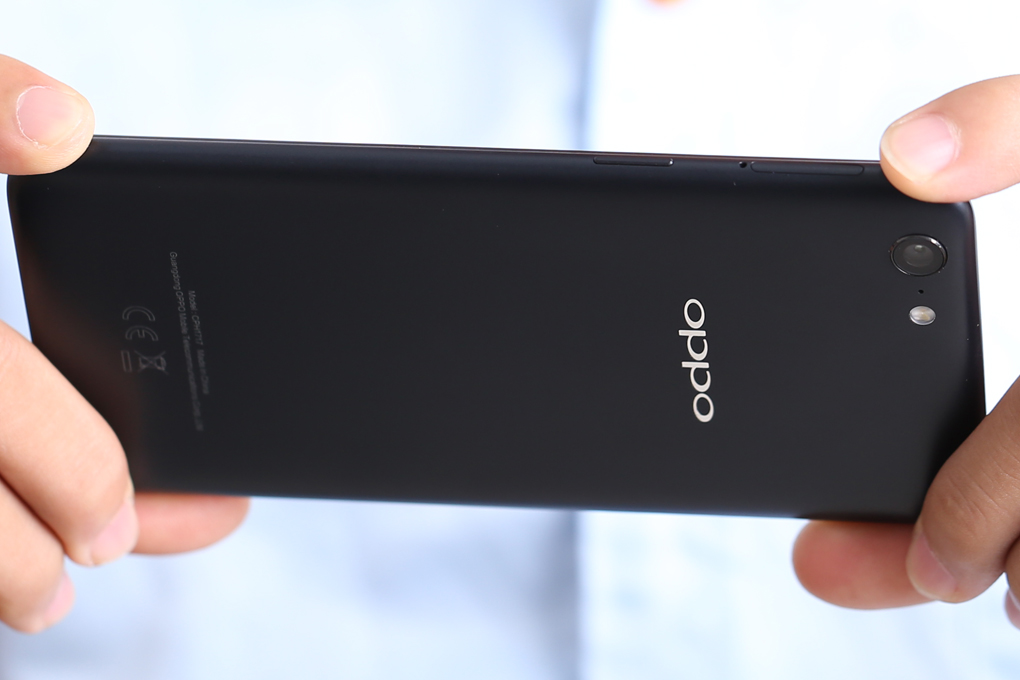 Điện thoại OPPO A71 (2018)