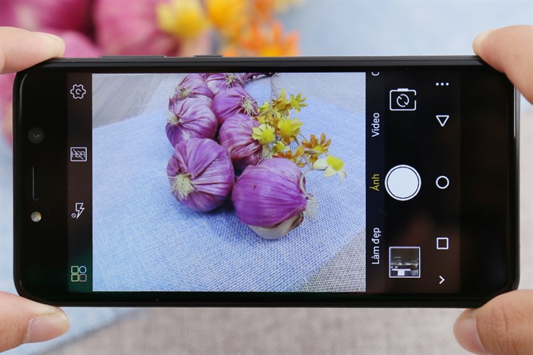 Điện thoại Mobiistar Zumbo Power Màu Đen