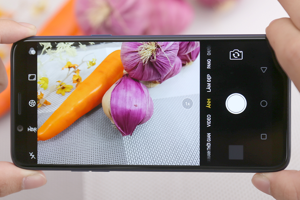 OPPO F5 Xanh - 11
