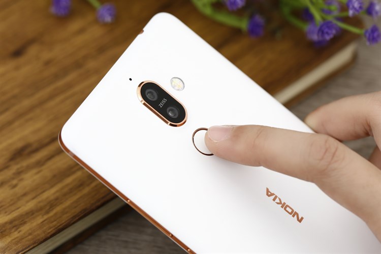 Điện thoại Nokia 7 plus