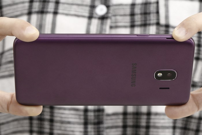 Điện thoại Samsung Galaxy J4 Màu Tím