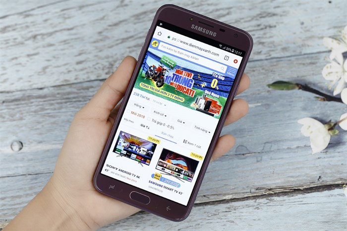 Điện thoại Samsung Galaxy J4 Màu Tím