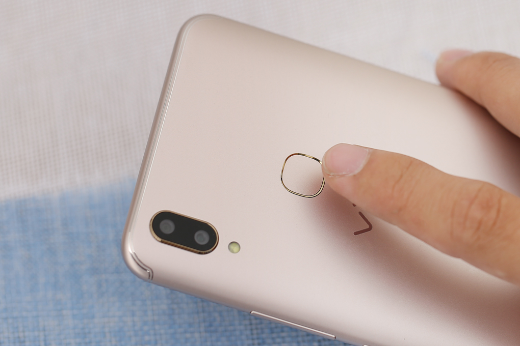 Vivo V9 - 36