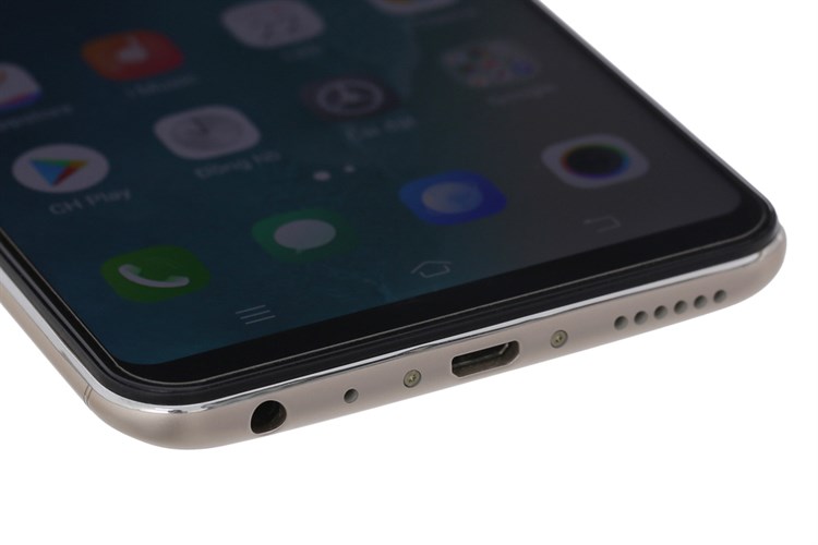 Điện thoại Vivo V9 Màu Vàng đồng