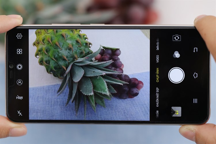 Điện thoại Vivo V9 Màu Vàng đồng