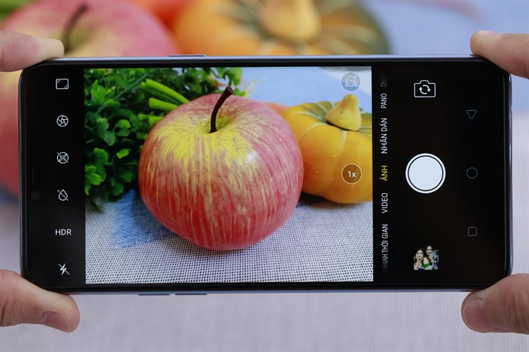 Điện thoại OPPO F7 Màu Bạc