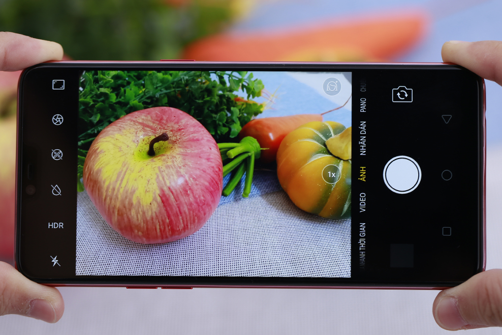 Điện thoại OPPO F7 Màu Đỏ