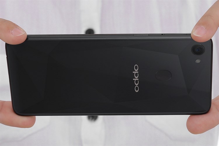 Điện thoại OPPO F7 Màu Đen