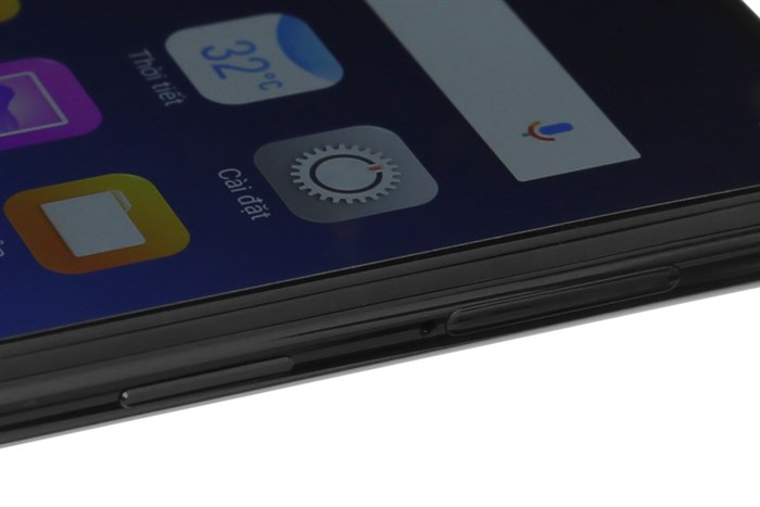 Điện thoại OPPO F7 Màu Đen