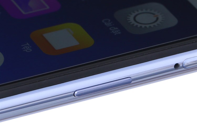 Điện thoại OPPO F7 Màu Bạc