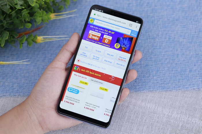 Điện thoại OPPO F7 Màu Bạc