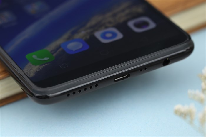 Điện thoại OPPO F7 Youth