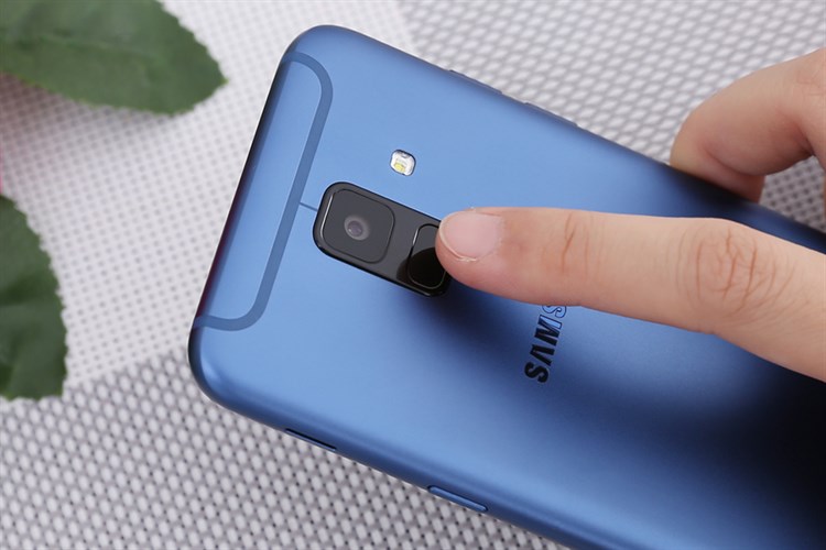 Điện thoại Samsung Galaxy A6 (2018)