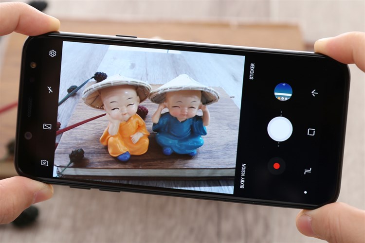 Điện thoại Samsung Galaxy A6 (2018)