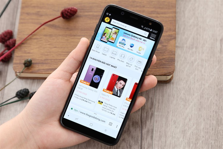 Điện thoại Samsung Galaxy A6 (2018)