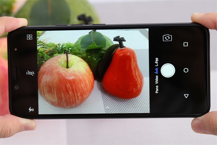 Điện thoại Mobiistar E Selfie