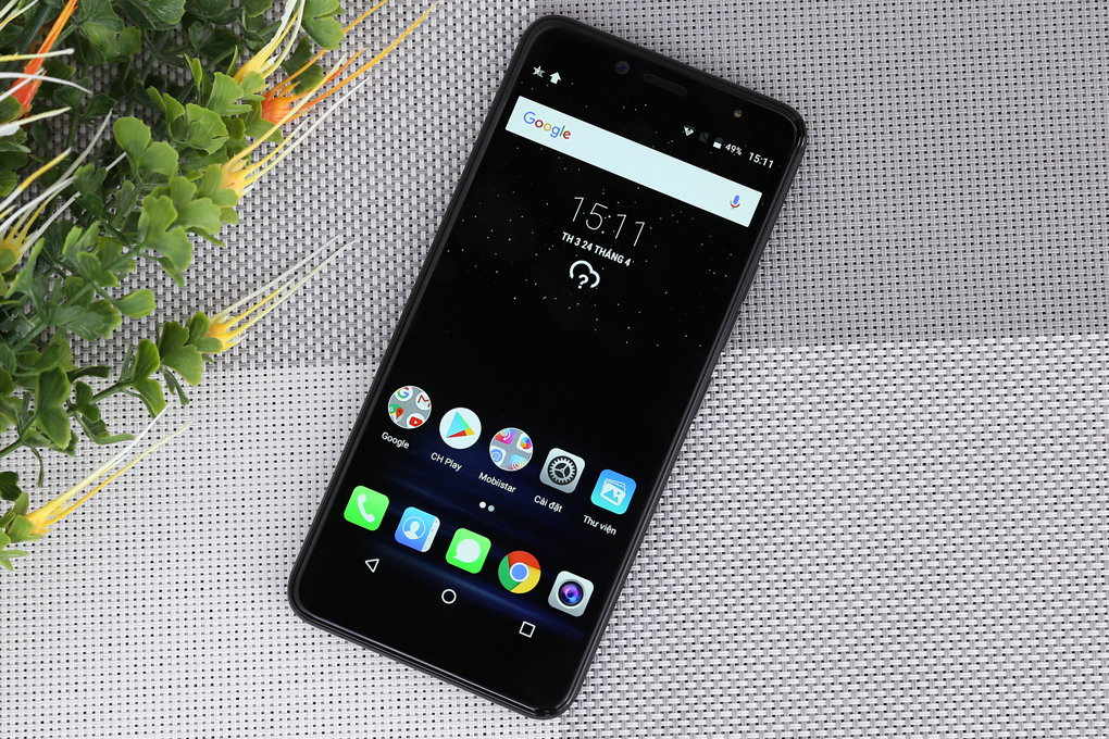 Điện thoại Mobiistar E Selfie