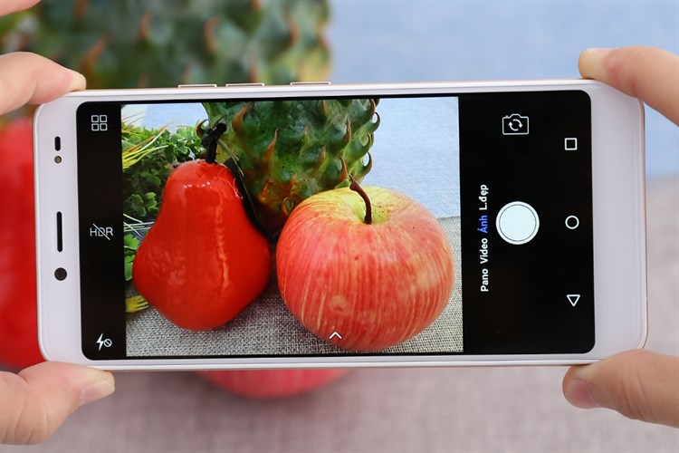 Điện thoại Mobiistar E Selfie