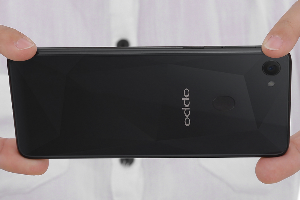 Điện thoại OPPO F7 128GB