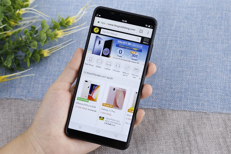 Điện thoại Vivo Y71 Màu Đen