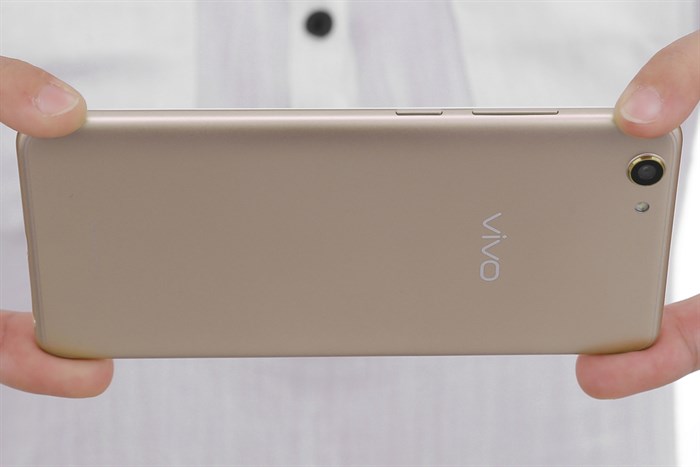 Điện thoại Vivo Y71 Màu Vàng
