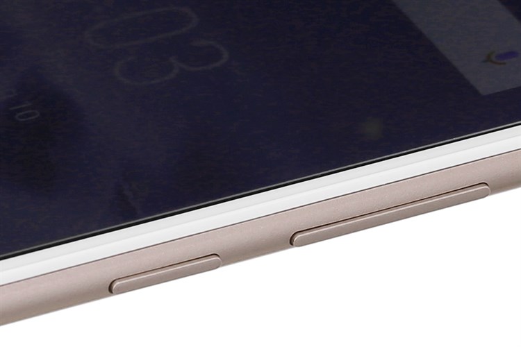 Điện thoại Vivo Y71 Màu Vàng